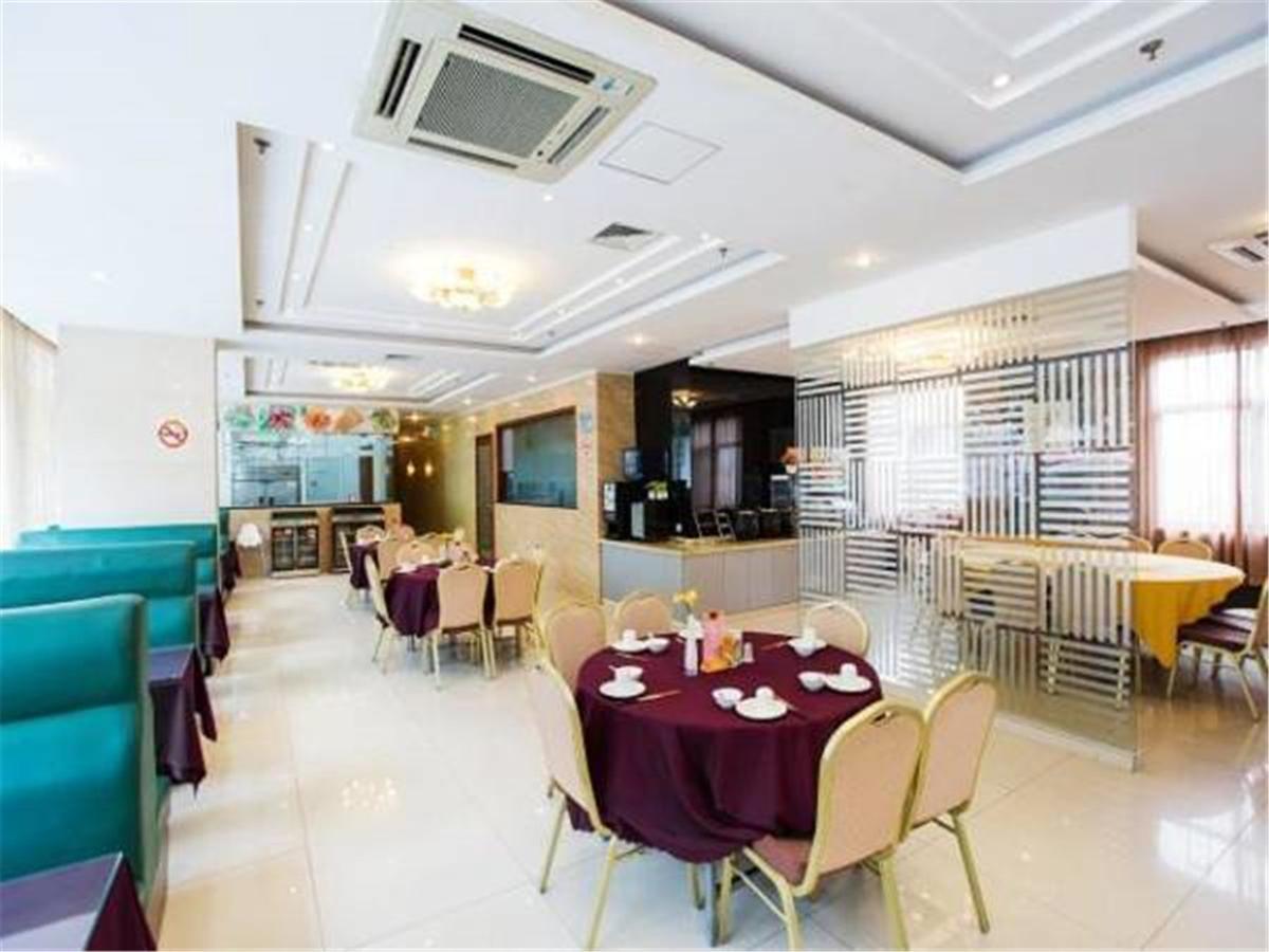 Jingjiang Inn Shanghai Baoyang Pier Buitenkant foto